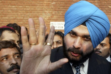 पंजाब के कैबिनेट मंत्री नवजोत सिंह सिद्धू (File Photo)
