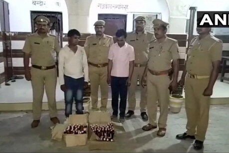 शराब की खेप के साथ पुलिस