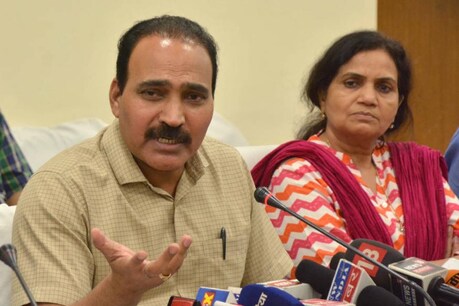 लोकसभा चुनाव: राजस्थान की 13 सीटों पर कल मतदान, 2.57 करोड़ से अधिक मतदाता डालेंगे वोट लोकसभा चुनाव: राजस्थान की 13 सीटों पर कल मतदान, 2.57 करोड़ से अधिक मतदाता डालेंगे वोट