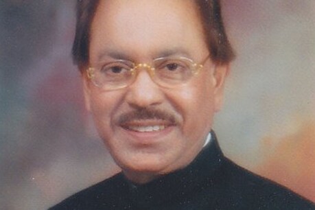 कांग्रेस ने हजारीबाग सीट पर गोपाल साहू को उतारा कांग्रेस ने हजारीबाग सीट पर गोपाल साहू को उतारा