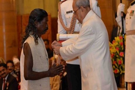 तीसरी कक्षा पास पद्मश्री हलधर नाग की कोसली कविताएं बनी पीएचडी का विषय तीसरी कक्षा पास पद्मश्री हलधर नाग की कोसली कविताएं बनी पीएचडी का विषय