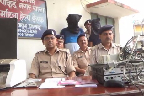 दो सट्टेबाज गिरफ्तार