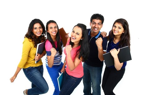 UP Board Result 2019: छात्र अपना रिजल्ट News18हिंदी पर अपना रिजल्ट सबसे पहले और सबसे तेज देख सकते हैं, फॉलो करें ये आसान स्टेप्स