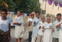 जौनपुर: भाई का अंतिम संस्कार कर वोट डालने पहुंचा ये शख्स...