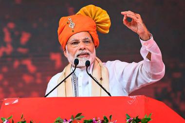 lok sabha election 2019, controversial statements, narendra modi, bjp, duryodhan-dushasan, Ravan, Aurangzeb, Hitler, लोकसभा चुनाव 2019, विवादित बयान, पीएम नरेंद्र मोदी, बीजेपी, दुर्योधन-दुशासन, रावण, औरंगजेब और हिटलर, Mamta Banerjee, Rabri Devi, Sanjay Nirupam, Mukhtar Abbas Naqvi, Sitaram Yechury, Priyanka Gandhi, ममता बनर्जी, राबड़ी देवी, संजय निरूपम, मुख्तार अब्बास नकवी, सीताराम येचुरी, प्रियंका गांधी, congress, कांग्रेस, jaichand, जयचंद, बाबर, Babur
