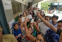 छठे चरण का मतदान संपन्‍न, रात 9 बजे तक 63.43% वोटिंग
