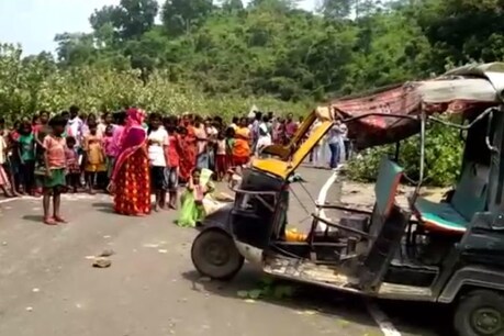 पाकुड़ में ऑटो पलटने से 3 लोगों की मौत
