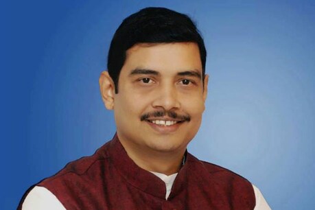 बसपा प्रत्याशी अतुल राय की फाइल फोटो