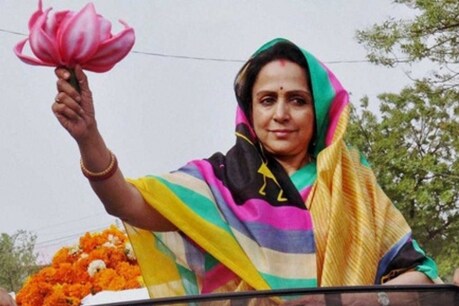 Lok Sabha Election Result 2019: मथुरा में जीत के बाद हेमा मालिनी ने किया ट्वीट, इन्हें दिया विशेष धन्यवाद Lok Sabha Election Result 2019: मथुरा में जीत के बाद हेमा मालिनी ने किया ट्वीट, इन्हें दिया विशेष धन्यवाद