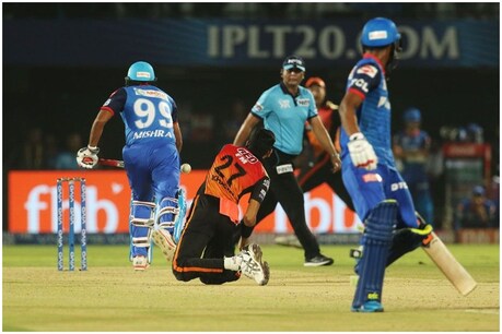 अमित मिश्रा के साथ आईपीएल में हुआ 'हादसा' (photo-ipl)