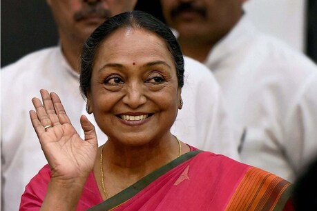 मीरा कुमार ने बीेजेपी के छेदी पासवान को मात दी (pti)