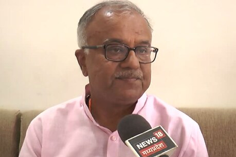 चुनाव के खत्म होते ही BJP प्रत्याशी नंदकुमार सिंह चौहान ने कुछ इस तरह उतारी थकान चुनाव के खत्म होते ही BJP प्रत्याशी नंदकुमार सिंह चौहान ने कुछ इस तरह उतारी थकान