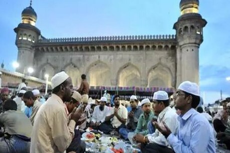 रमजान: दिल्ली की जेलों में मुस्लिमों के साथ हिंदू भी रख रहे हैं रोजा रमजान: दिल्ली की जेलों में मुस्लिमों के साथ हिंदू भी रख रहे हैं रोजा