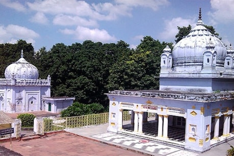 कबीर का समाधि स्थल