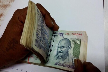 SIP के जरिए यहां म्युचूअल फंड में पैसा लगाने वालों को मिलेगा डबल मुनाफा SIP के जरिए यहां म्युचूअल फंड में पैसा लगाने वालों को मिलेगा डबल मुनाफा