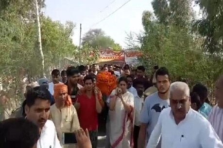 स्मृति ईरानी के करीबी नेता के हत्या के मामले में 7 लोग हिरासत में 3 गिरफ्तार