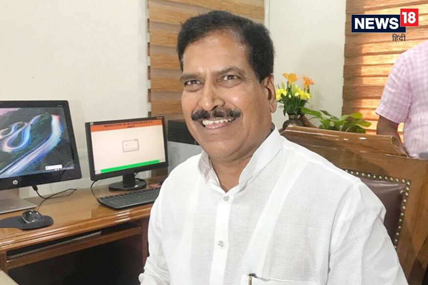 modi cabinet, improve in accidents and passenger experiences, piyush goyal, suresh angadi, railway ministry, पीयूष गोयल, रेलवे मंत्रालय, पीएम मोदी, मोदी मंत्रिमंडल, सुरेश अंगाड़ी, कर्नाटक,बेलगाम, यात्री सुविधा, मालाभाड़ा