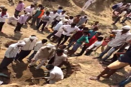मकान बनाने के लिए मिट्टी लेने गए 4 लोगों की खदान धसकने से हुई मौत