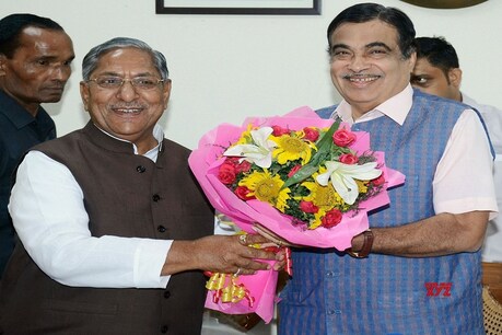 नंदकिशोर यादव ने केंद्रीय मंत्री नितिन गडकरी से मुलाकात की