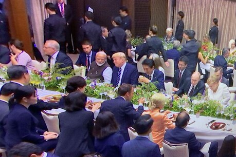 G-20: PM मोदी के इर्द-गिर्द दिखीं महाशक्तियां, ट्रंप, पुतिन और आबे बगल में बैठे G-20: PM मोदी के इर्द-गिर्द दिखीं महाशक्तियां, ट्रंप, पुतिन और आबे बगल में बैठे