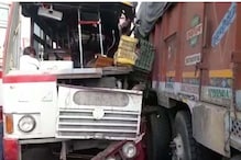 बुलंदशहर: बस-ट्रक की टक्कर में 3 लोगों की मौत, दर्जनों घायल