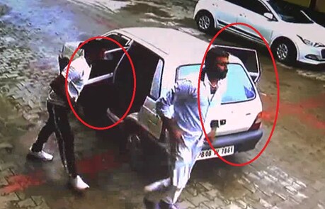 अंबाला में रिटायर्ड पुलिसकर्मी की हत्या, कार सवार 4 युवकों ने मारी गोली अंबाला में रिटायर्ड पुलिसकर्मी की हत्या, कार सवार 4 युवकों ने मारी गोली