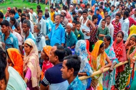 सुप्रीम कोर्ट ने NRC की डेडलाइन 31 जुलाई से बढ़ाकर 31 अगस्त की (फाइल फोटो)