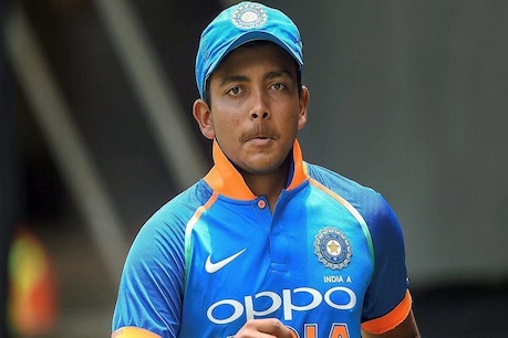 इंदौर में सैयद मुश्ताक अली ट्रॉफी के दौरान 22 फरवरी 2019 को पृथ्वी शॉ का यूरीन सैंपल लिया गया था. इसमें प्रतिबंधित पदार्थ पाया गया है.