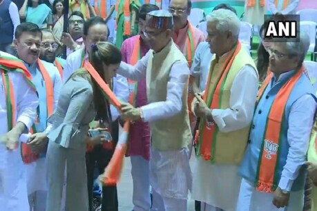 अब राजनीति करेंगी सपना चौधरी, बीजेपी में हुईं शामिल