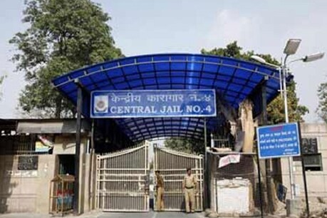 तिहाड जेल में बन्द गैंगस्टर को पेशी के दौरान उड़ाने की योजना थी