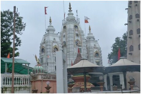 गणेश चतुर्थी पर 10 दिनों तक चलता है महोत्सव.