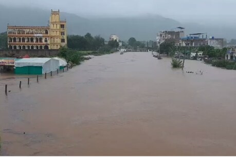 जलमग्न तीर्थनगरी पुष्कर। फोटो : न्यूज 18 राजस्थान ।
