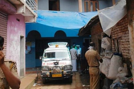 केरल में मस्जिद ने धार्मिक भेद भुलाकर पेश की मानवता की मिसाल केरल में मस्जिद ने धार्मिक भेद भुलाकर पेश की मानवता की मिसाल