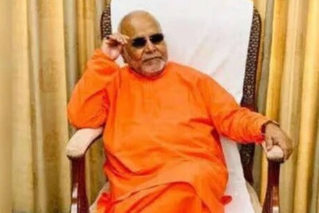 SIT का दावा- रेप के आरोपी बीजेपी नेता चिन्मयानंद ने कबूला गुनाह, कहा- मैं शर्मिंदा हूं, गलती हो गई SIT का दावा- रेप के आरोपी बीजेपी नेता चिन्मयानंद ने कबूला गुनाह, कहा- मैं शर्मिंदा हूं, गलती हो गई