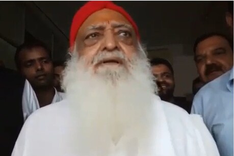 हाईकोर्ट की खंडपीठ ने आसाराम की दूसरी सजा स्थगन याचिका को खारिज कर दिया है. (फाइल फोटो)
