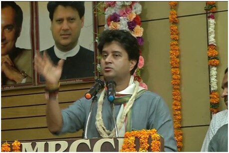ग्वालियर में है सिंधिया की लगातार सक्रियता.