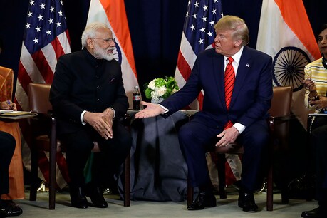 संयुक्त राष्ट्र ने कहा, भारत और पाकिस्तान (India-Pakistan) सकारात्मक माहौल में बातचीत करें ताकि दोनों परमाणु शक्ति संपन्न (Nuclear Power) देशों के संबंध बेहतर हो सकें.