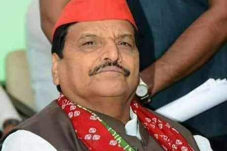 शिवपाल यादव की विधानसभा सदस्यता नहीं होगी रद्द, सपा ने लिखा पत्र शिवपाल यादव की विधानसभा सदस्यता नहीं होगी रद्द, सपा ने लिखा पत्र