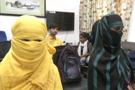 पीड़िताओं ने राज्य महिला आयोग में दर्ज कराई शिकायत