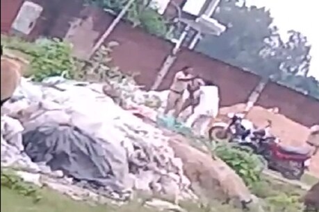 उन्नाव में वांछित अपराधी ने दरोगा को पीटा