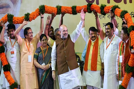 साल 2021 में पश्चिम बंगाल में विधानसभा चुनाव हैं. (PTI Photo/Ashok Bhaumik)