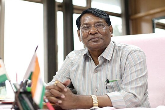 विधायकों के पार्टी छोड़ने के सवाल पर रामेश्वर उरांव ने कहा कि इन नेताओं ने राजनीतिक अवसरवादिता और अनैतिकता का परिचय दिया है. (फाइल फोटो)
