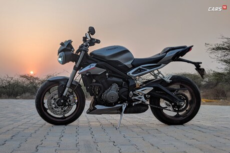 फेस्टिव सीज़न में Street Triple RS बाइक पर मिल रहे डेढ़ लाख तक के बेनिफिट फेस्टिव सीज़न में Street Triple RS बाइक पर मिल रहे डेढ़ लाख तक के बेनिफिट