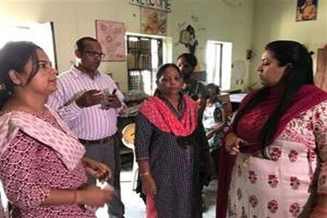 राज्य महिला आयोग की टीम की मौजूदगी में शेल्टर होम से आपत्तिजनक सामान मिले थे. (File Photo)