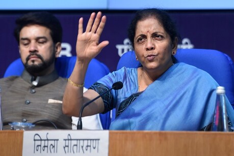 वित्त मंत्री 14 अक्टूबर को सरकारी बैंकों के CEO के साथ करेंगी बैठक, इन मुद्दों पर होगी चर्चा वित्त मंत्री 14 अक्टूबर को सरकारी बैंकों के CEO के साथ करेंगी बैठक, इन मुद्दों पर होगी चर्चा