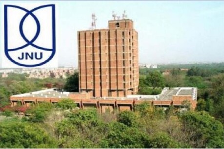 JNU: अब छात्रों के कमरे में नहीं जा पाएंगी छात्राएं! लगाई पाबंदी JNU: अब छात्रों के कमरे में नहीं जा पाएंगी छात्राएं! लगाई पाबंदी