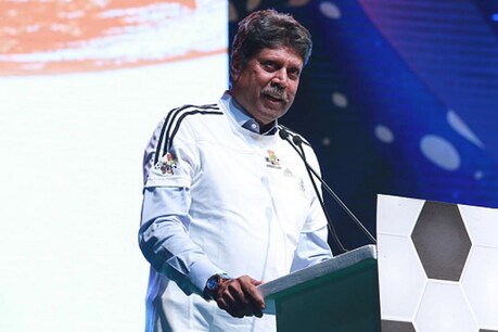 कपिल देव को हितों के टकराव मामले में नोटिस भेजा गया है
