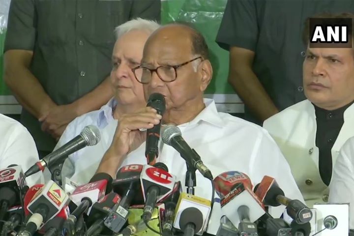 एनसीपी नेता शरद पवार
