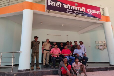 10 हजार रुपए की सुपारी देकर करवाई युवक की हत्या, जादू-टोना करने का शक 10 हजार रुपए की सुपारी देकर करवाई युवक की हत्या, जादू-टोना करने का शक