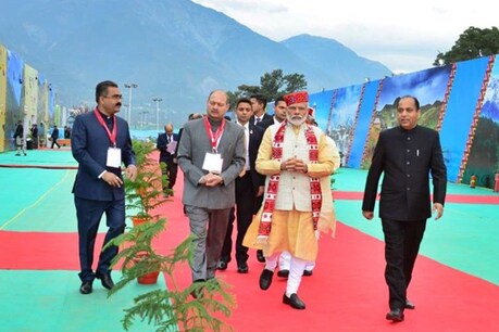 ग्लोबल इन्वेस्टर्स मीट: आज धर्मशाला आएंगे केंद्रीय गृहमंत्री अमित शाह ग्लोबल इन्वेस्टर्स मीट: आज धर्मशाला आएंगे केंद्रीय गृहमंत्री अमित शाह
